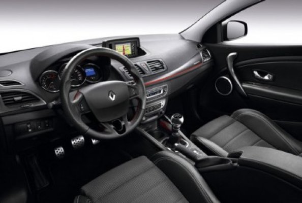 Ediţie limitată GT 220 pentru Renault Megane break